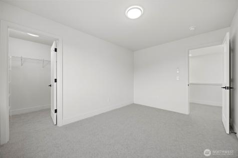 225 N 54th Place Mount Vernon WA 98273