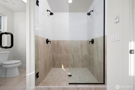 225 N 54th Place Mount Vernon WA 98273