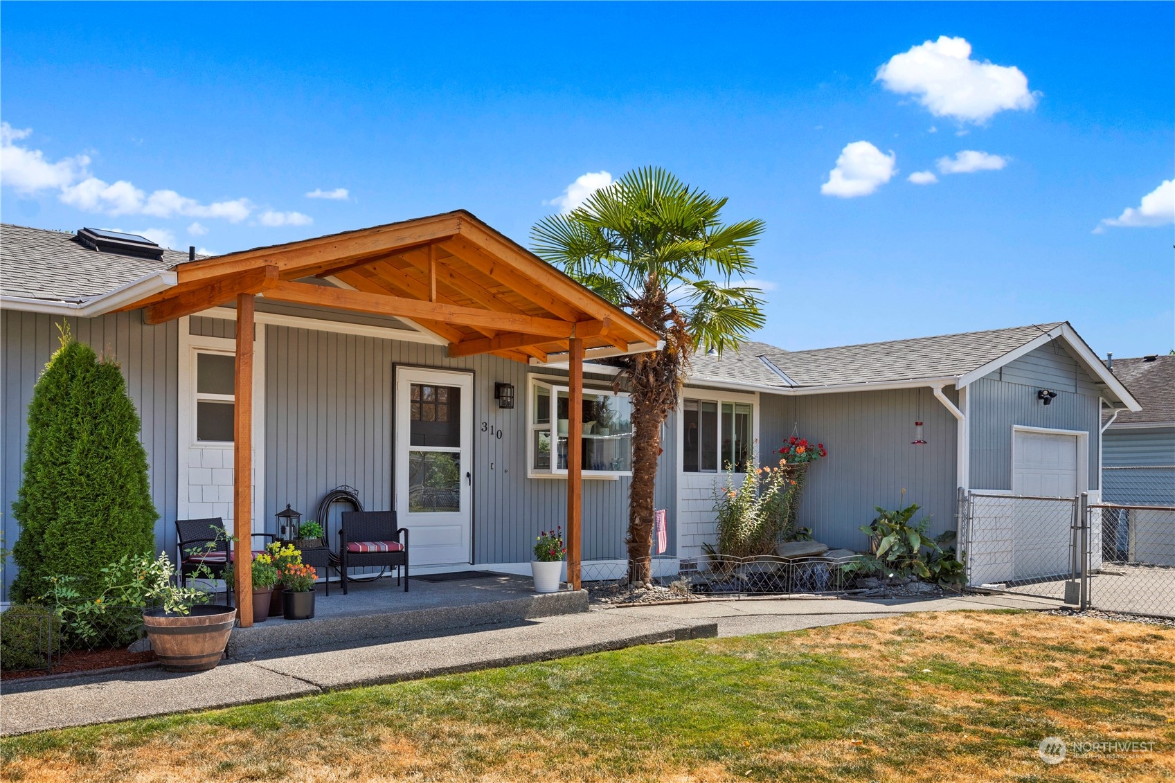 310 3rd Place S Algona WA 98001