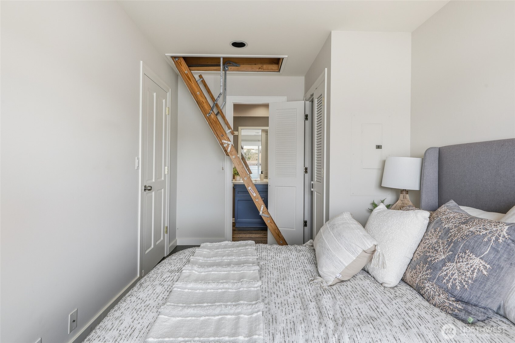 1212 E Shelby Seattle WA 98102