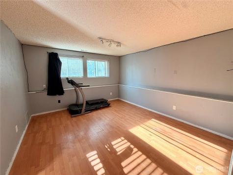 16112 68th Avenue Ct E Puyallup WA 98375