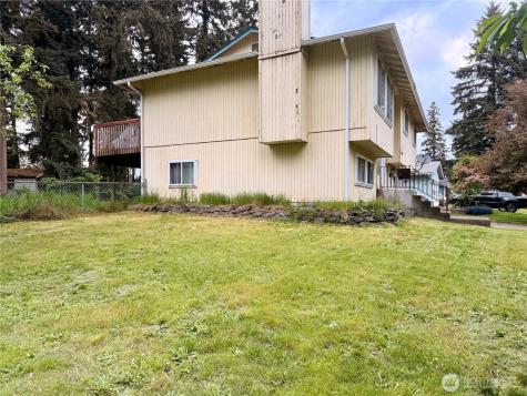 16112 68th Avenue Ct E Puyallup WA 98375