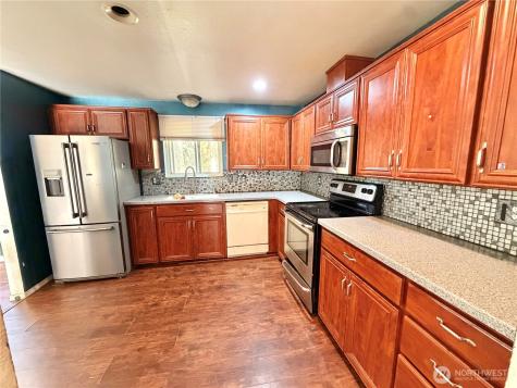16112 68th Avenue Ct E Puyallup WA 98375