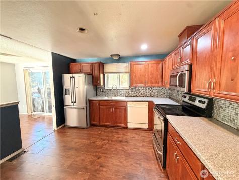 16112 68th Avenue Ct E Puyallup WA 98375