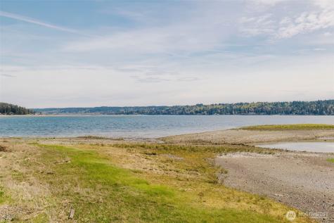 60 NE Kappert Cove Road Belfair WA 98528