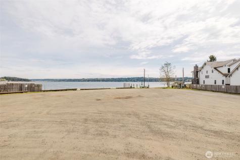 60 NE Kappert Cove Road Belfair WA 98528