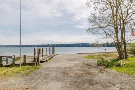 60 NE Kappert Cove Road Belfair WA 98528