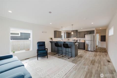 60 NE Kappert Cove Road Belfair WA 98528
