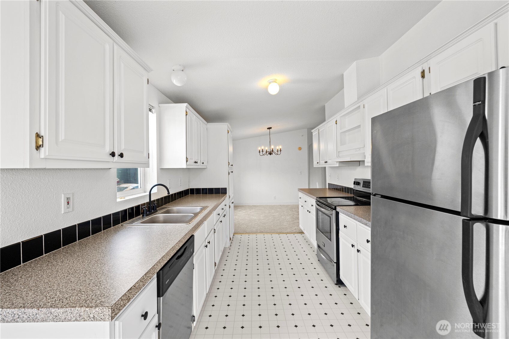 11100 4th Avenue W Everett WA 98204