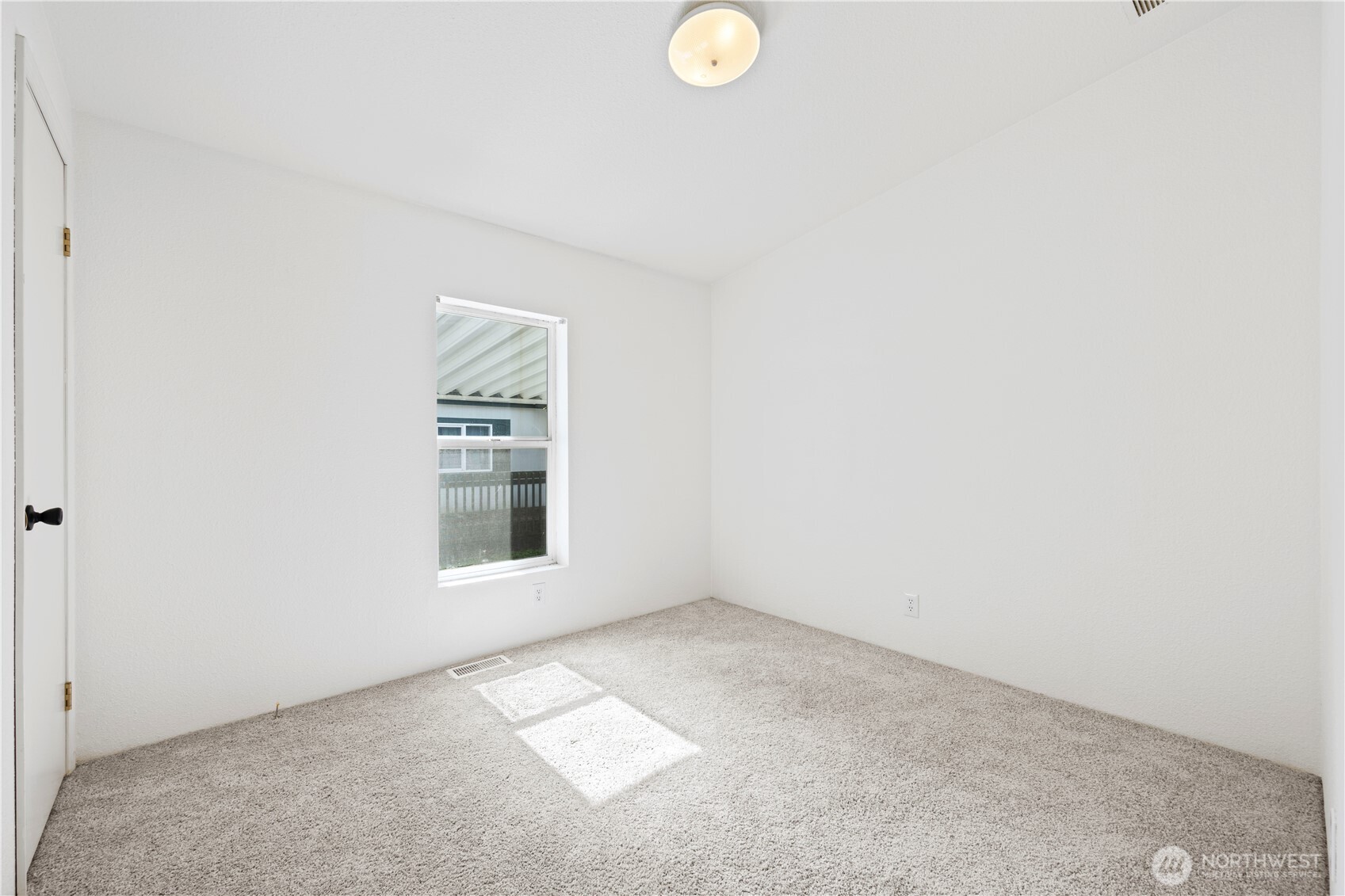 11100 4th Avenue W Everett WA 98204