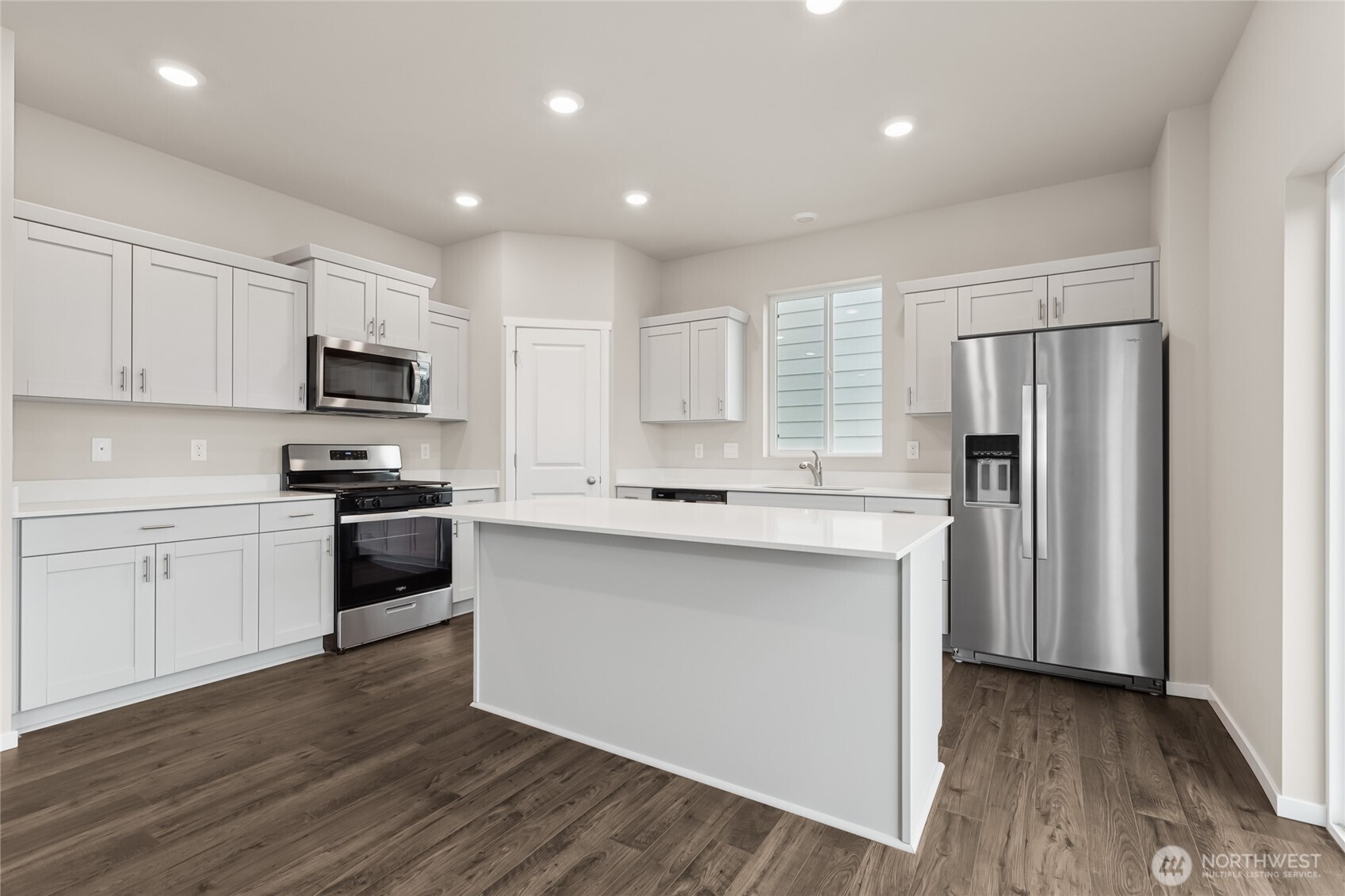 4016 Hyde Loop NE Olympia WA 98506