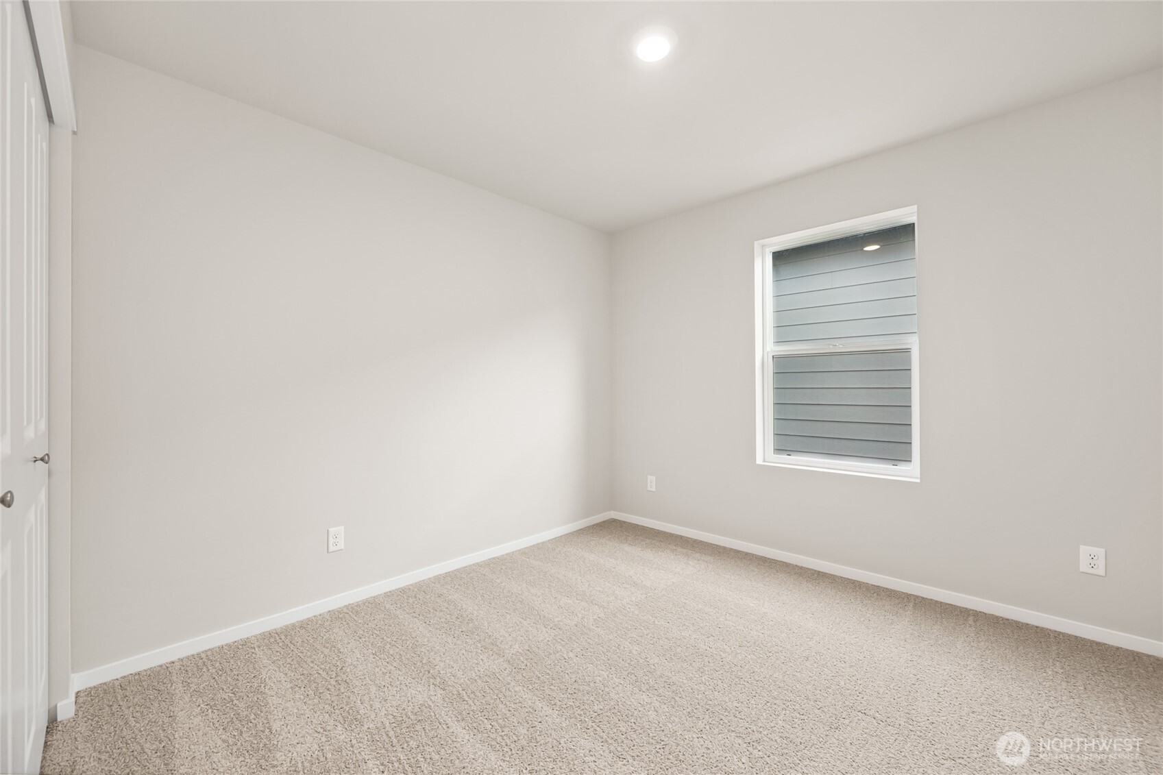 4016 Hyde Loop NE Olympia WA 98506