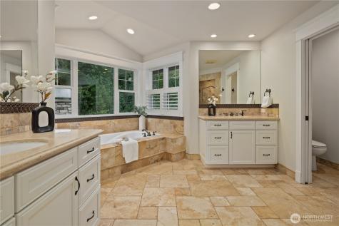 25818 NE 80th Street Redmond WA 98053