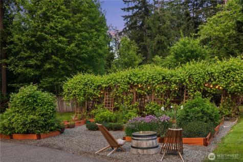 25818 NE 80th Street Redmond WA 98053