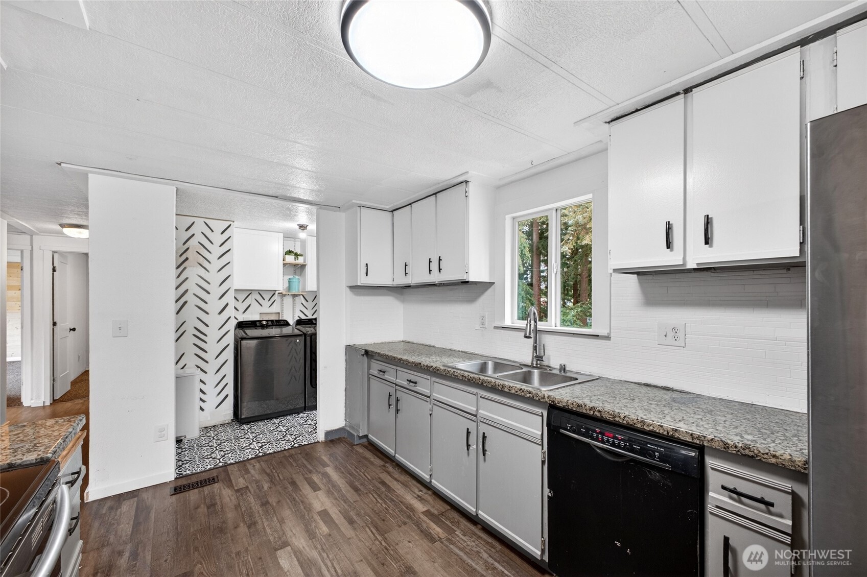 4116 20th Place SE Puyallup WA 98374