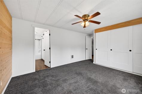4116 20th Place SE Puyallup WA 98374