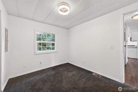4116 20th Place SE Puyallup WA 98374