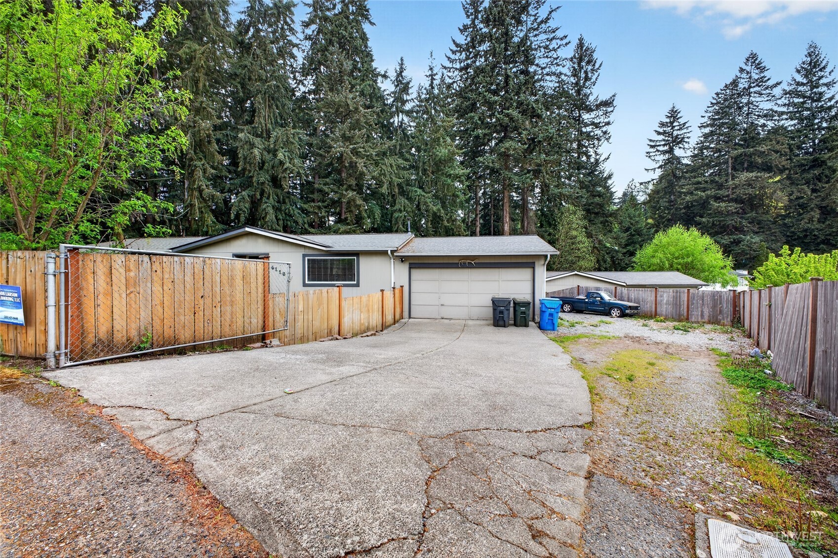 4116 20th Place SE Puyallup WA 98374