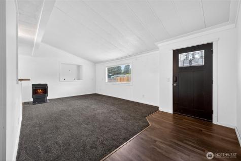 4116 20th Place SE Puyallup WA 98374