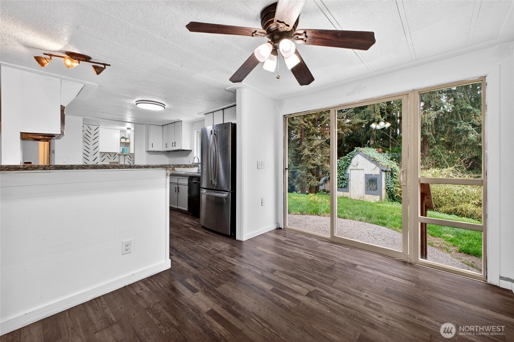 4116 20th Place SE Puyallup WA 98374