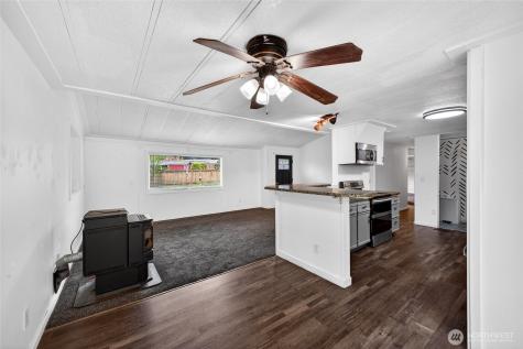 4116 20th Place SE Puyallup WA 98374