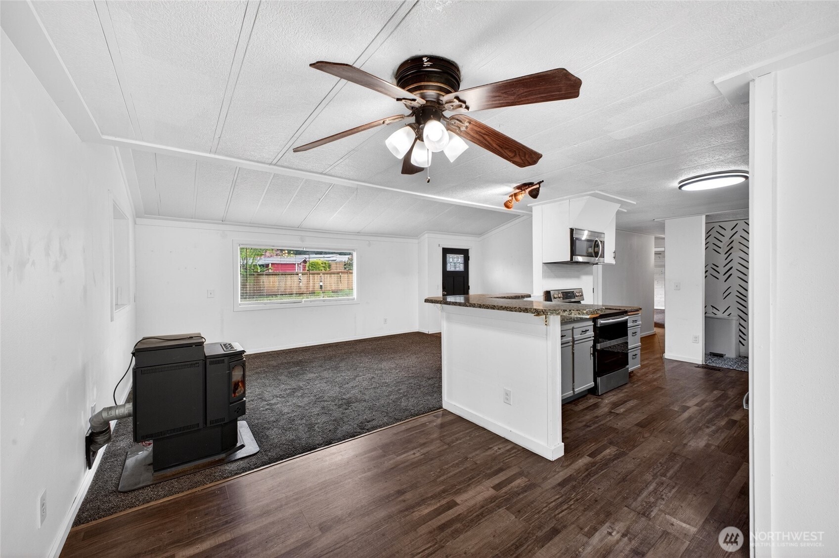 4116 20th Place SE Puyallup WA 98374