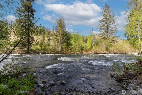 30 Howerton Road Twisp WA 98856