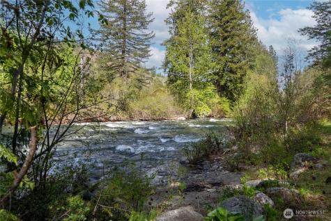 30 Howerton Road Twisp WA 98856