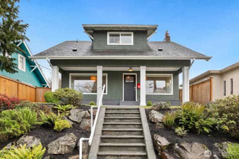4207 SW Manning Street Seattle WA 98116