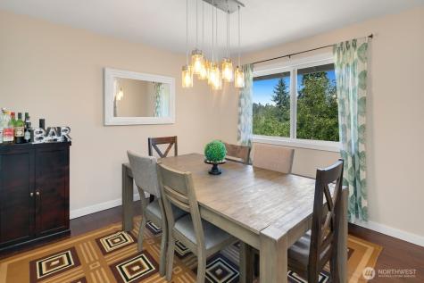 327 140th Street SW Everett WA 98208