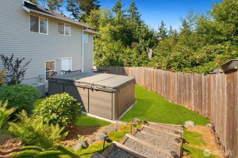 327 140th Street SW Everett WA 98208