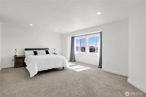 4313 Harbor Ridge Road NE Tacoma WA 98422