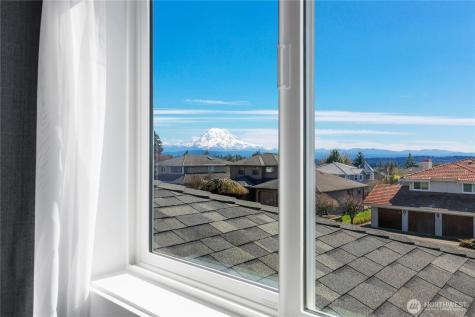 4313 Harbor Ridge Road NE Tacoma WA 98422