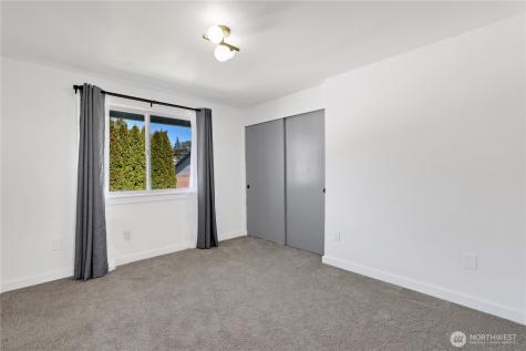4313 Harbor Ridge Road NE Tacoma WA 98422
