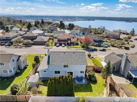 4313 Harbor Ridge Road NE Tacoma WA 98422