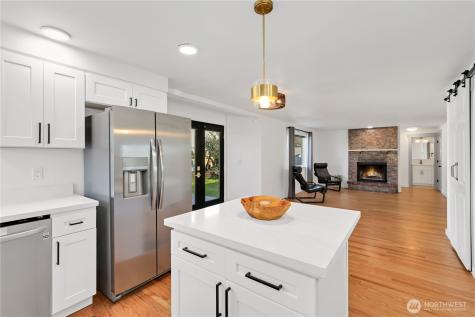 4313 Harbor Ridge Road NE Tacoma WA 98422