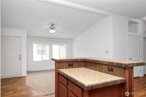 15231 Pine Drive Renton WA 98058