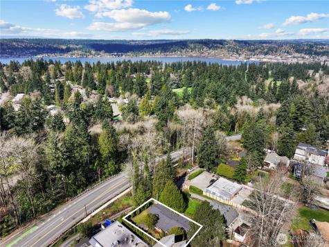6822 NE 153rd Place Kenmore WA 98028