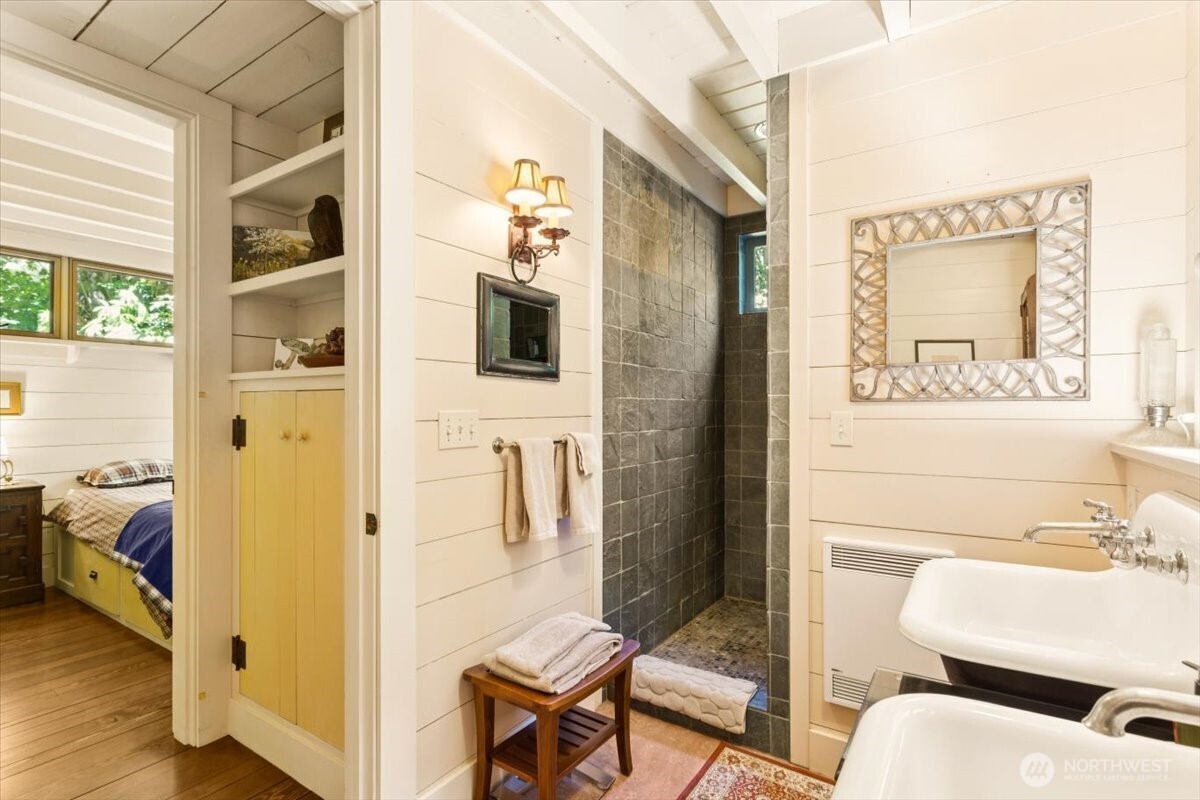 1103 E Ludlow Ridge Road Port Ludlow WA 98365