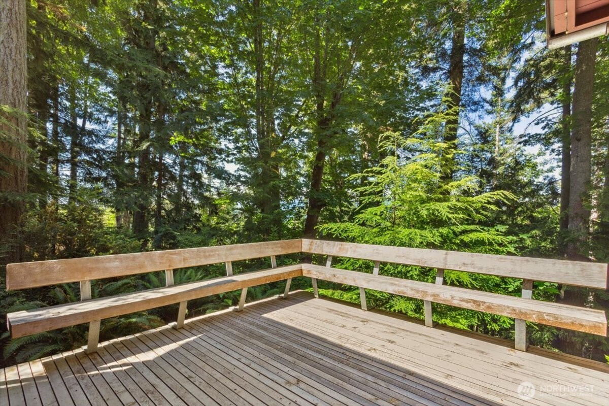 1103 E Ludlow Ridge Road Port Ludlow WA 98365