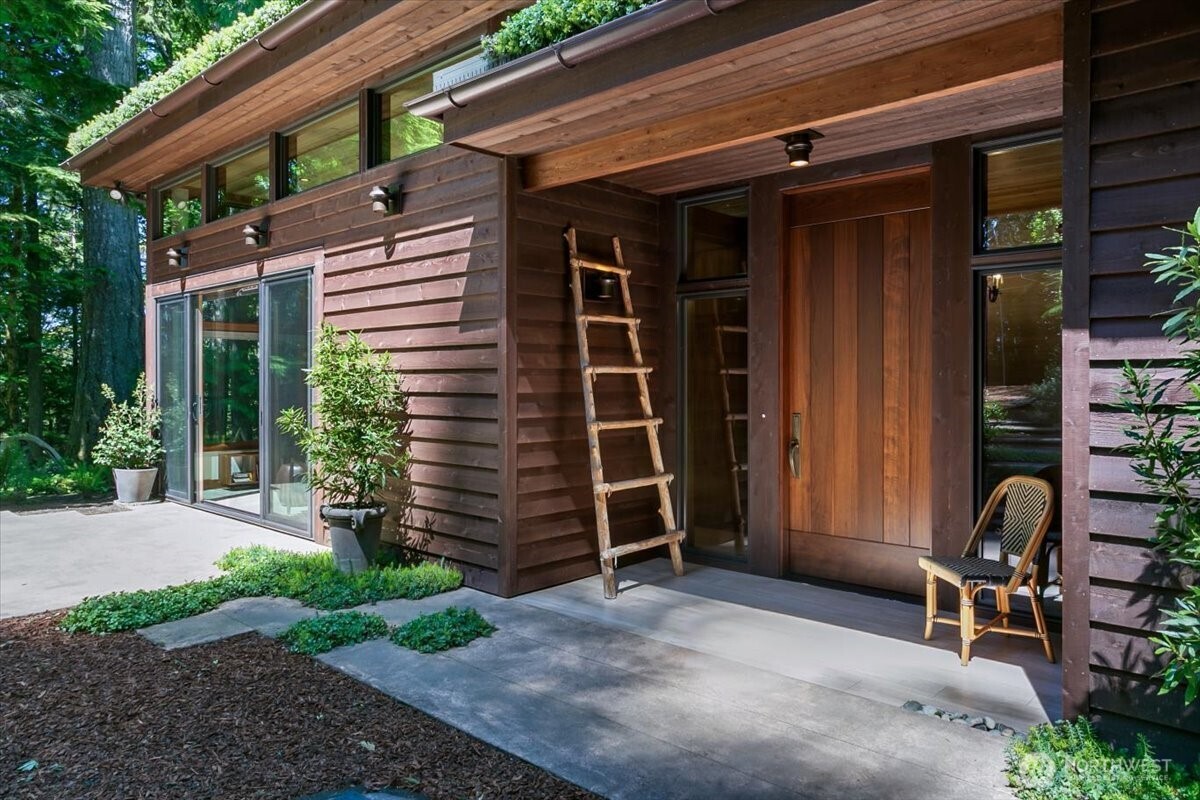 1103 E Ludlow Ridge Road Port Ludlow WA 98365