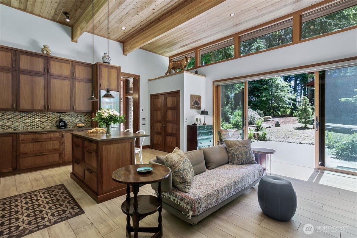 1103 E Ludlow Ridge Road Port Ludlow WA 98365