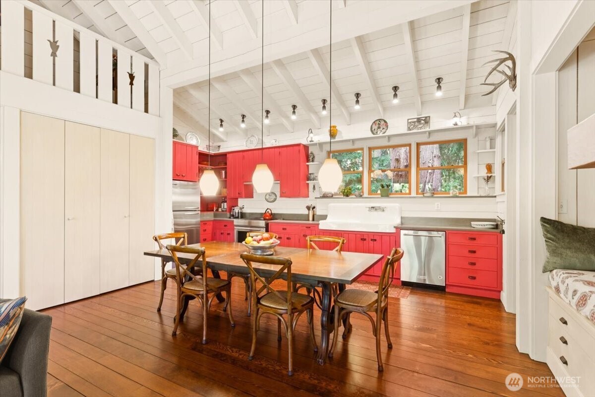 1103 E Ludlow Ridge Road Port Ludlow WA 98365