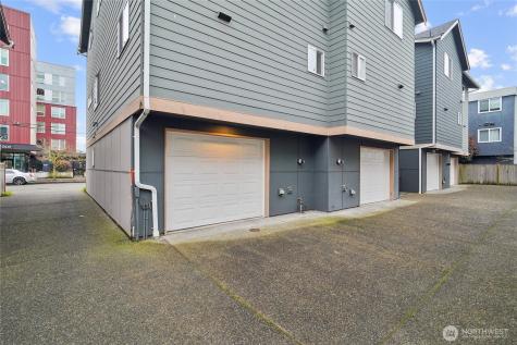 926 N 96th Street Seattle WA 98103