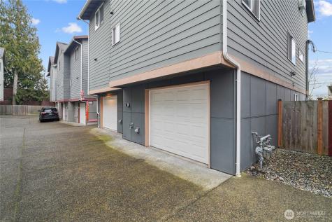 926 N 96th Street Seattle WA 98103