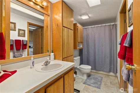 6160 Upper Peoh Point Road Cle Elum WA 98922