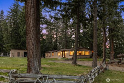6160 Upper Peoh Point Road Cle Elum WA 98922