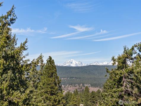 6160 Upper Peoh Point Road Cle Elum WA 98922