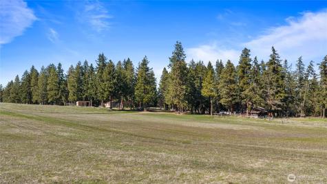 6160 Upper Peoh Point Road Cle Elum WA 98922