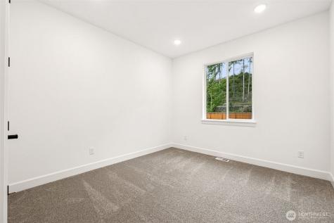 15602 210th Avenue E Bonney Lake WA 98391